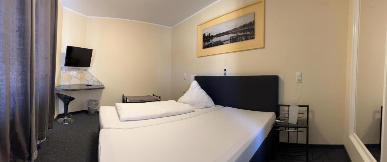 Pension Corona Forst  Esterno foto